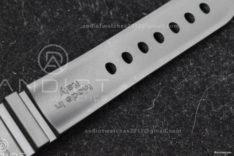 992 Black on Best Strap PAM2164 Rubber P VSF 42mm Black Submersible Edition WrinkleFree Dial 0213